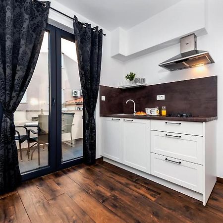 Deluxe Apartments A&A - 2 Rovinj Extérieur photo