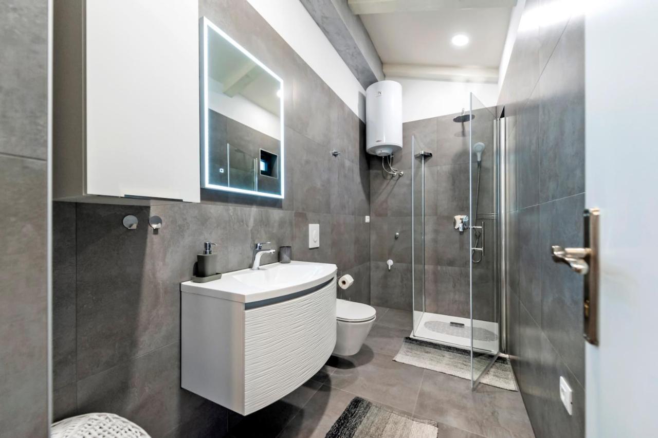 Deluxe Apartments A&A - 2 Rovinj Extérieur photo