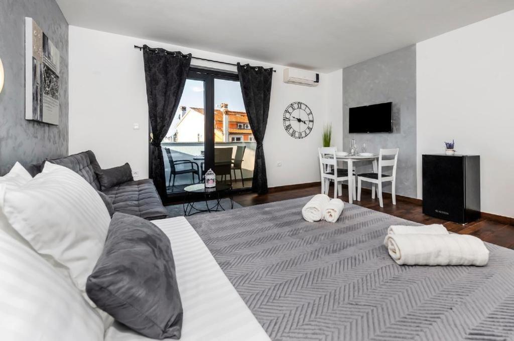 Deluxe Apartments A&A - 2 Rovinj Extérieur photo