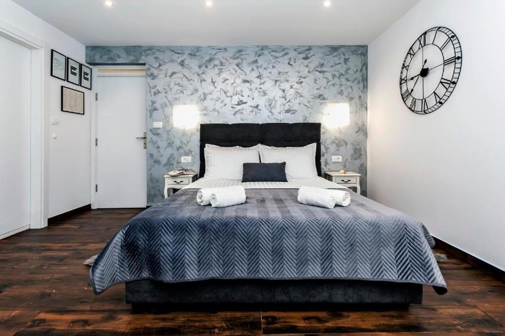 Deluxe Apartments A&A - 2 Rovinj Extérieur photo