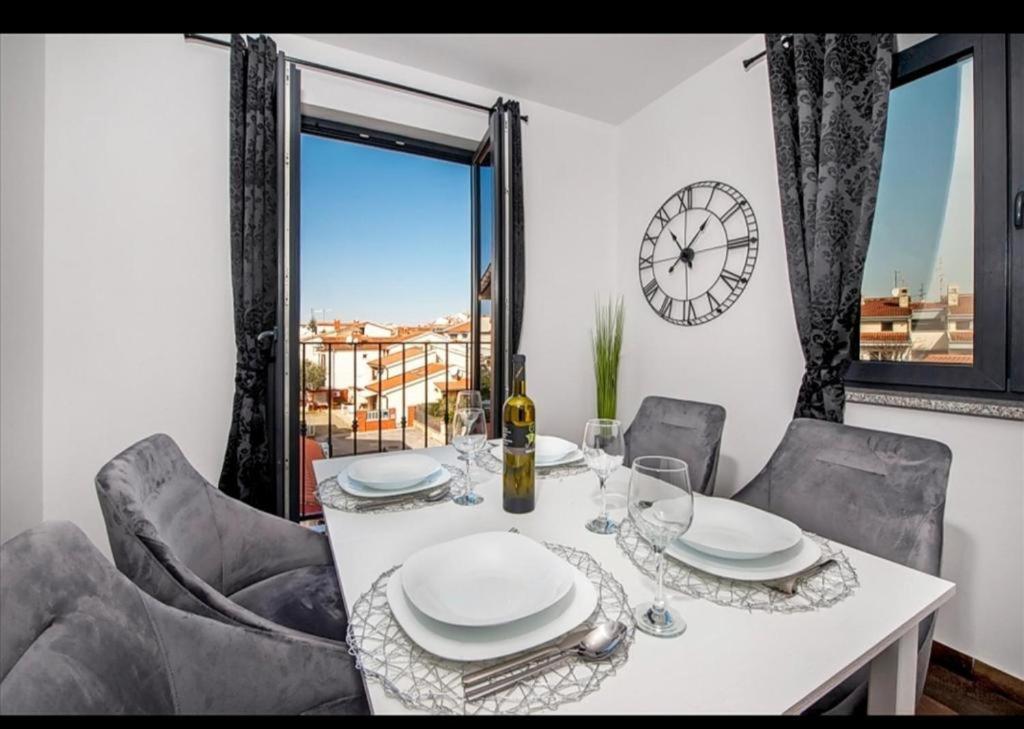 Deluxe Apartments A&A - 2 Rovinj Extérieur photo